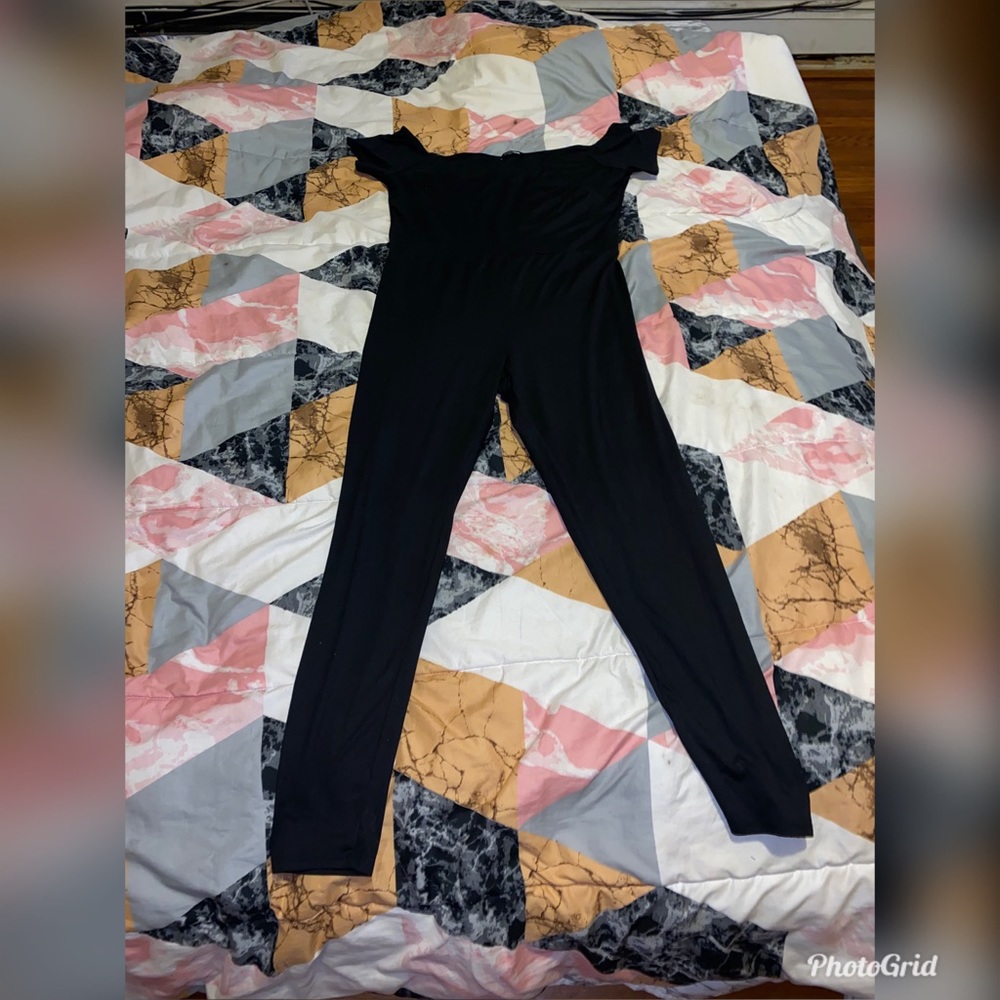 Fashion nova jumpsuit